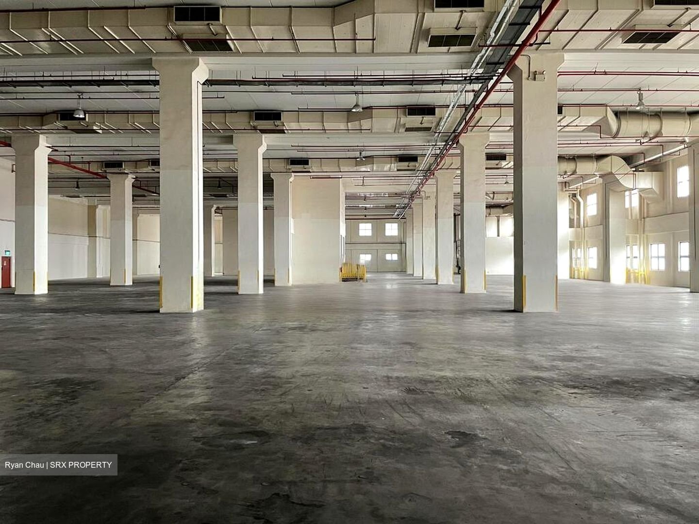 Penjuru Road (D22), Warehouse #456403431